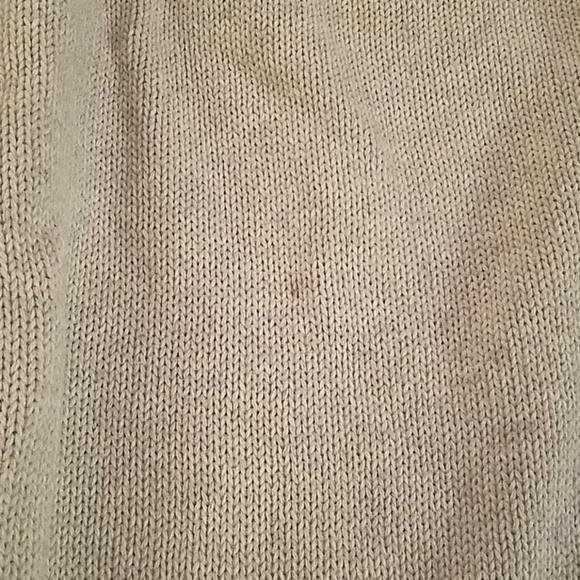 Izod sweater - Picture 3 of 3